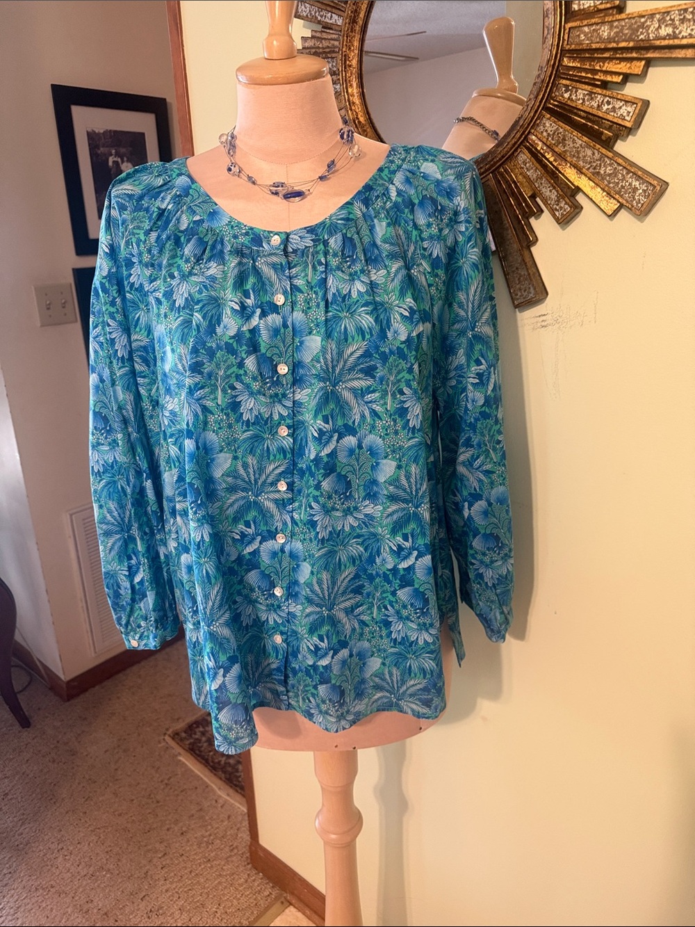 Tommy Bahama Blue & Green Floral Button-Front Blouse
